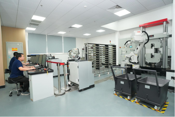 圖4 試驗室展示.png